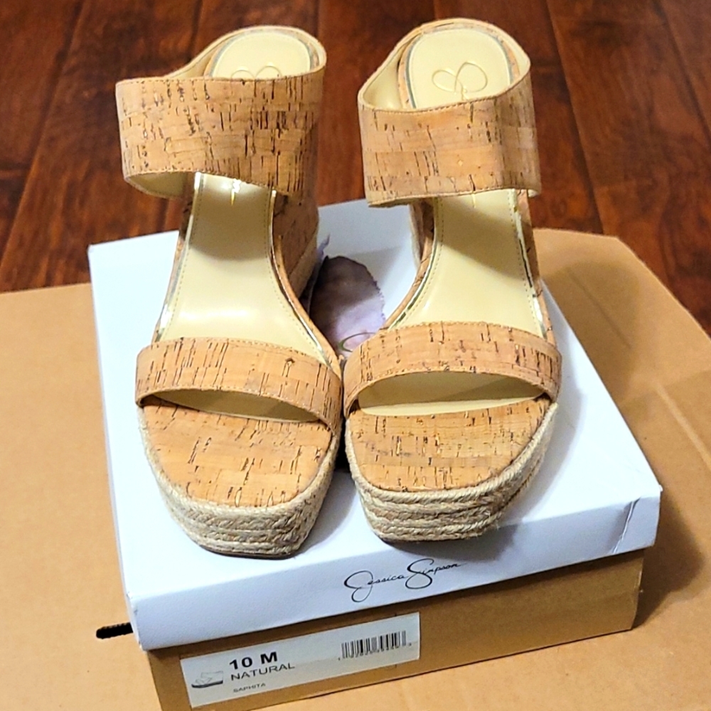 BNWB Jessica Simpson Wedge